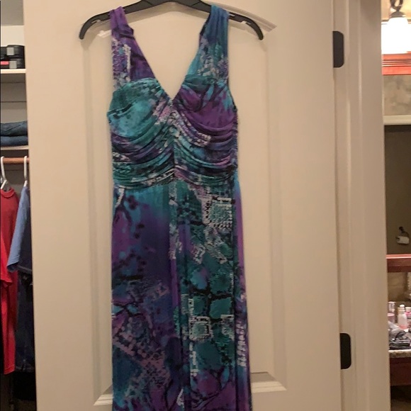 Cache Dress - Picture 2 of 7